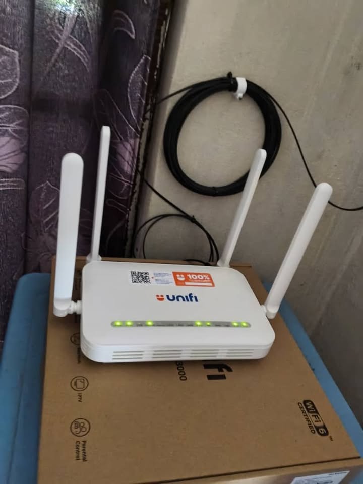 Anwar WIFI Facebook ad: PROMO UNIFI PALING POWER!