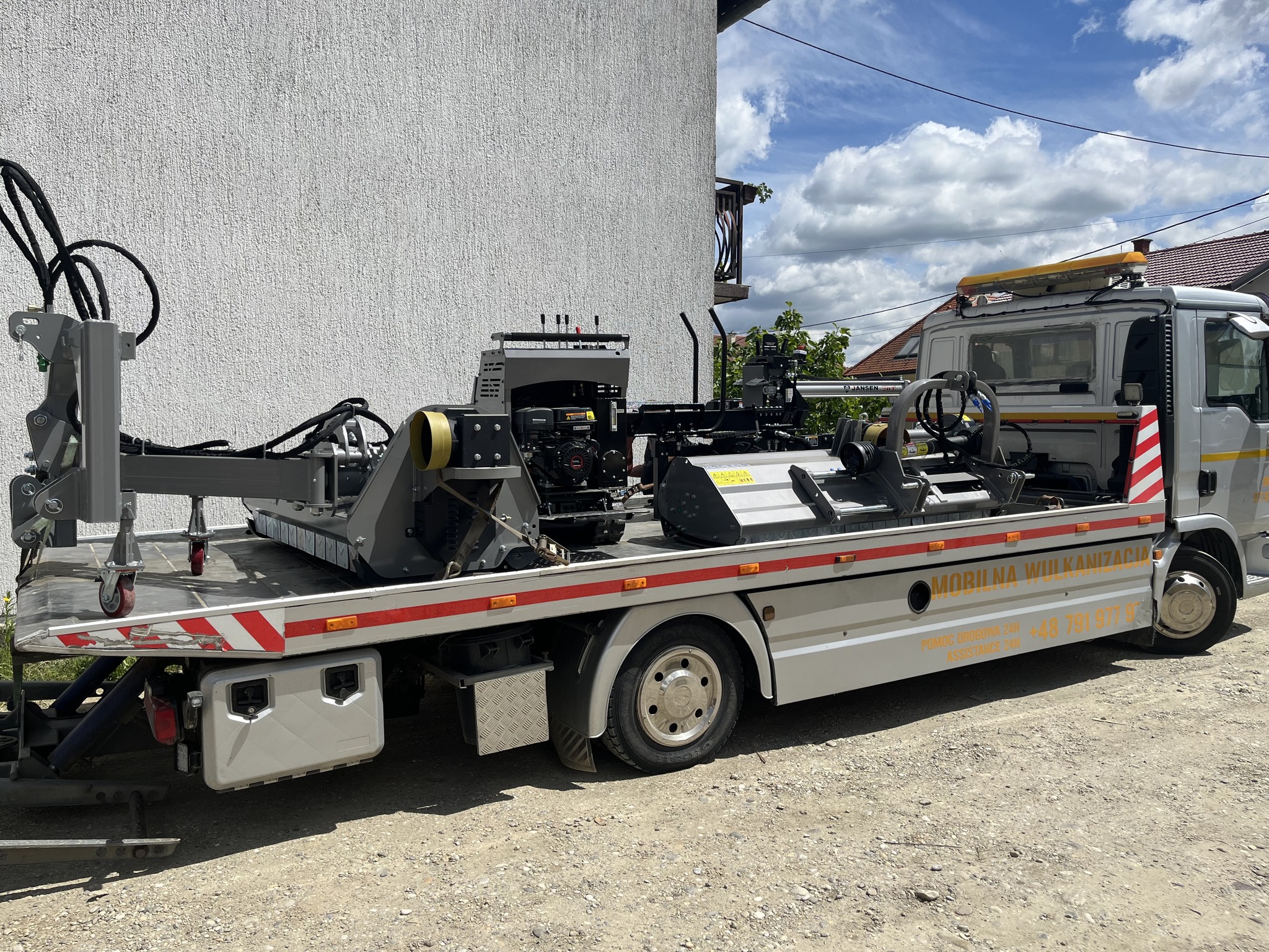 Topmax agro Jansen Hrvatska Facebook ad: ISPORUKE, ISPORUKE, ISPORUKE
