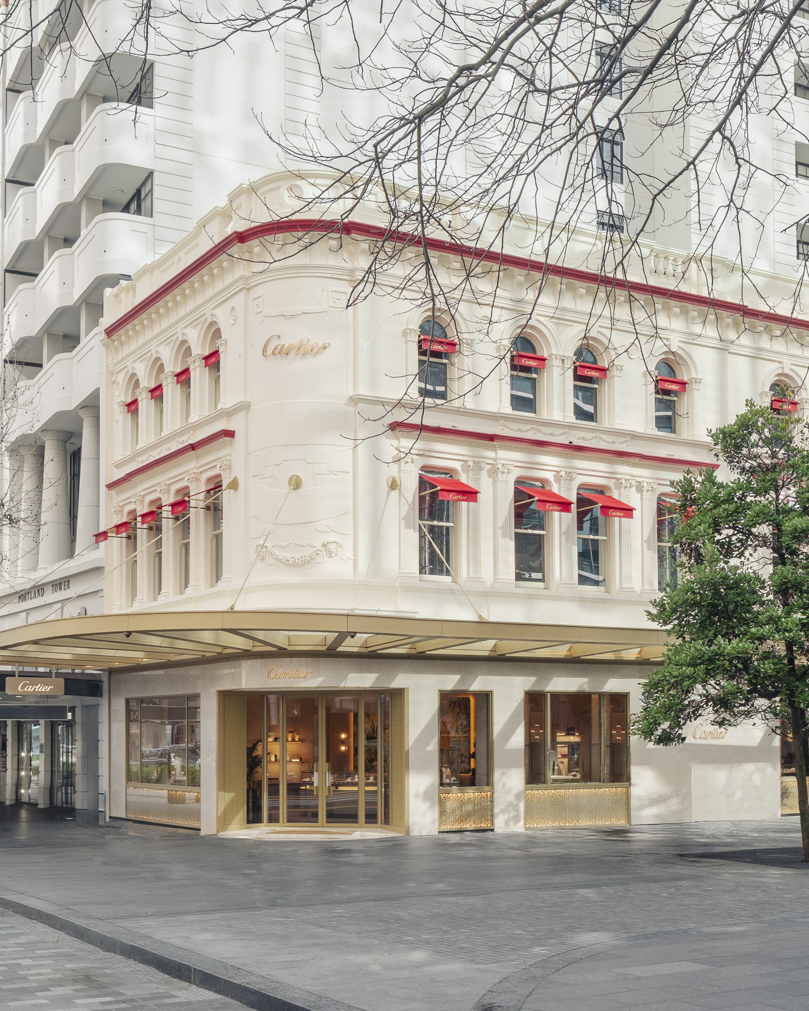 Denizen Facebook ad: Cartier arrives in Auckland.