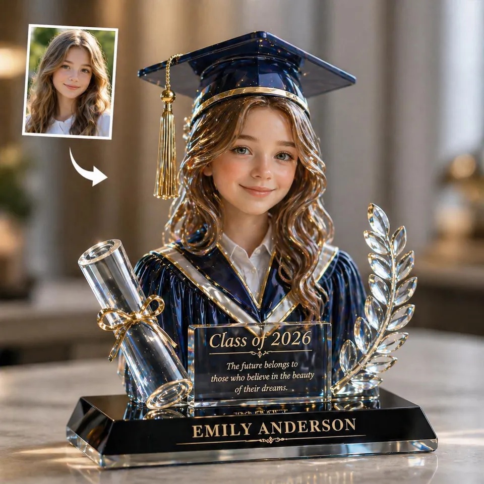 Printerval Global Facebook ad: Turn Their Grad Photo Into a Keepsake -->