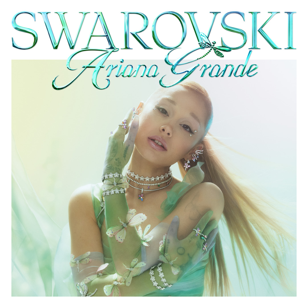 SWAROVSKI Facebook ad