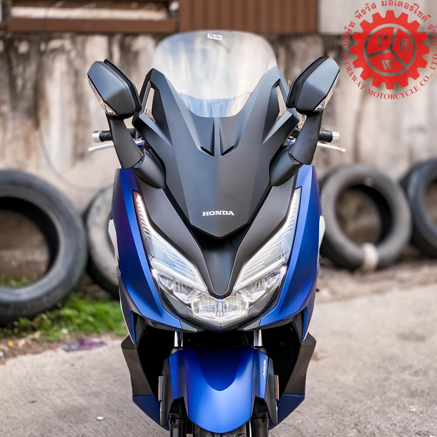 Pirawat Motobike မဟာချိုင်ဆိုင်ကယ်ရောင်းဝယ်ရေး Facebook ad: Pirawat Motobike