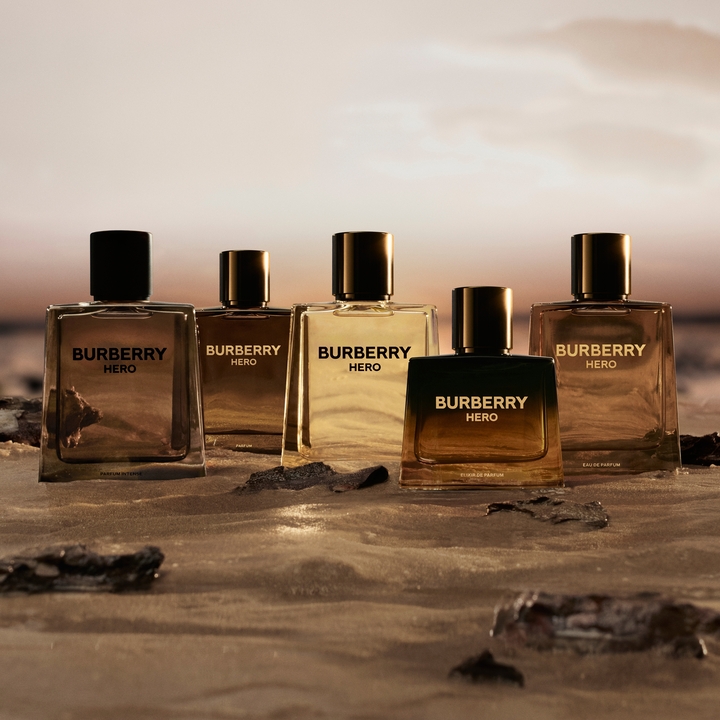 Burberry Beauty Facebook ad