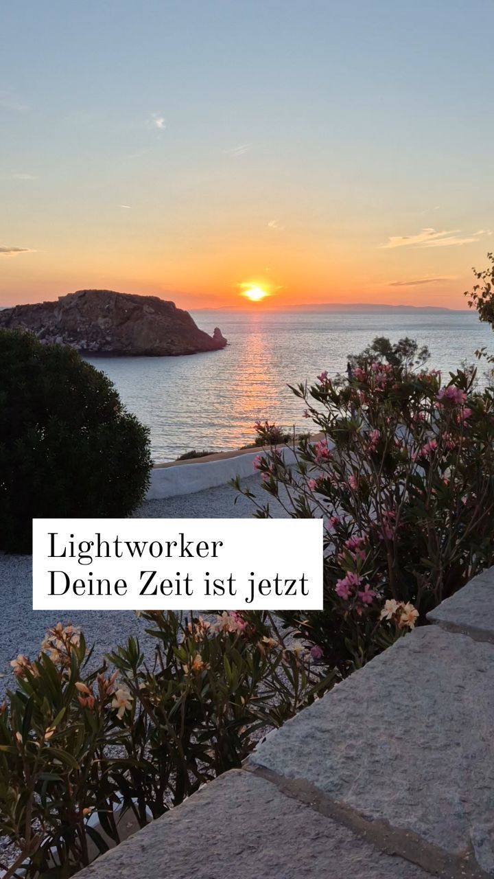 AndreaHiltbrunner.com Facebook ad: Lightworker: Du bist nicht umsonst hier.