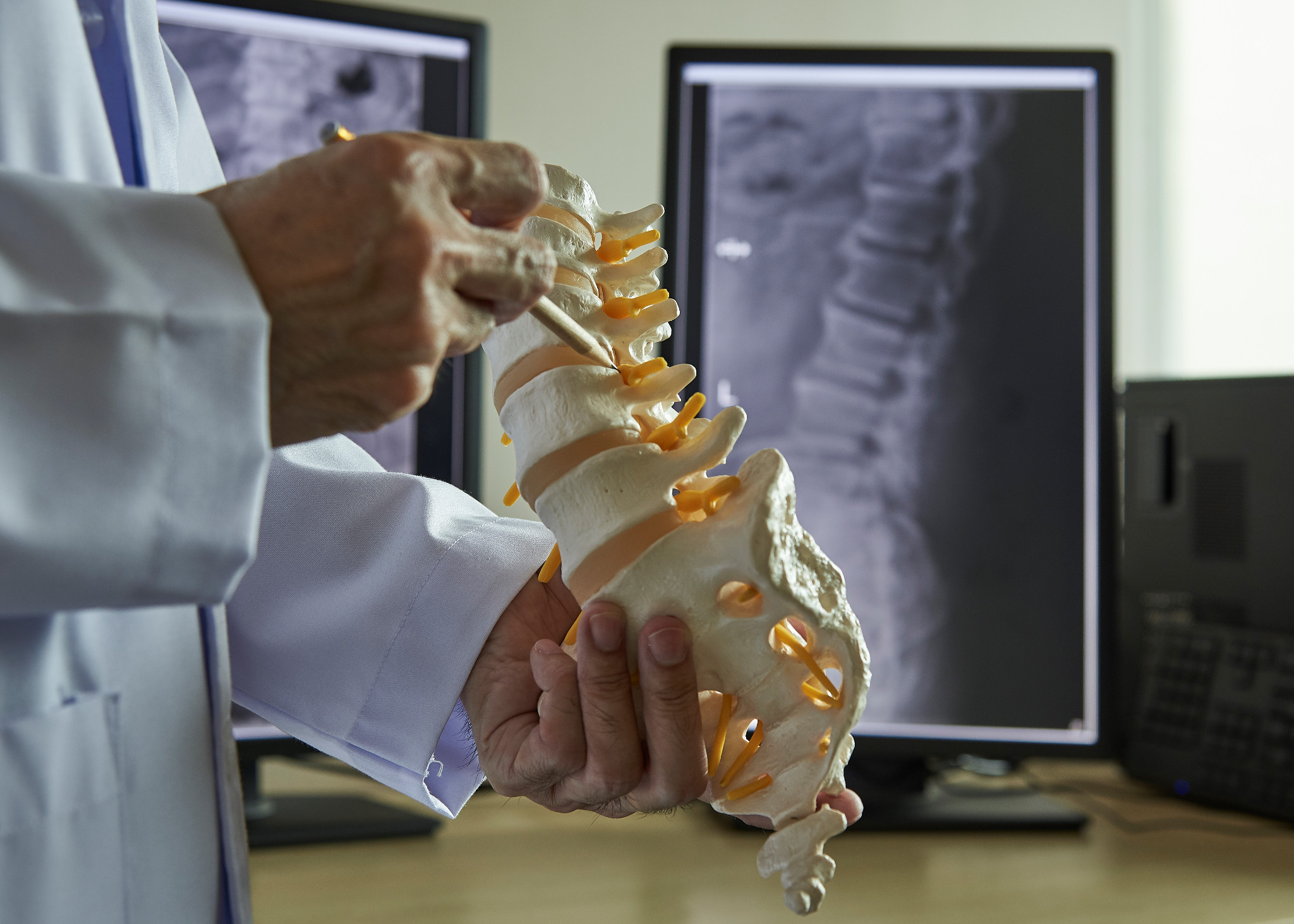 Atlas Gezondheid Chiropractie Geldermalsen Facebook ad: Last van hoofdpijn, rugklachten, nekklachten…