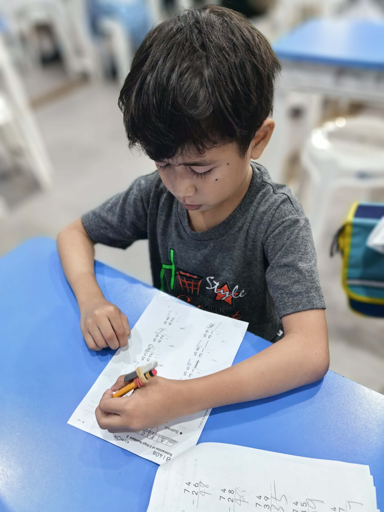 Kumon Toril Davao Center Facebook ad: ๐๐ผ๐ฒ๐ ๐๐ผ๐๐ฟ ๐ฐ๐ต๐ถ๐น๐ฑ ๐ป๐ฒ๐ฒ๐ฑ ๐๐๐ฟ๐ผ๐ป๐ด๐ฒ๐ฟโฆ