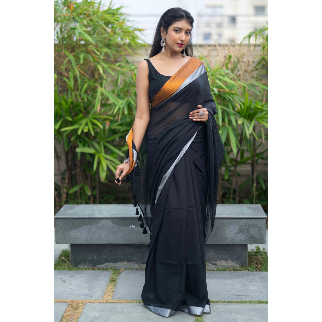 Suidori Facebook ad: Hot weather? Switch to pure Mulmul cotton sarees