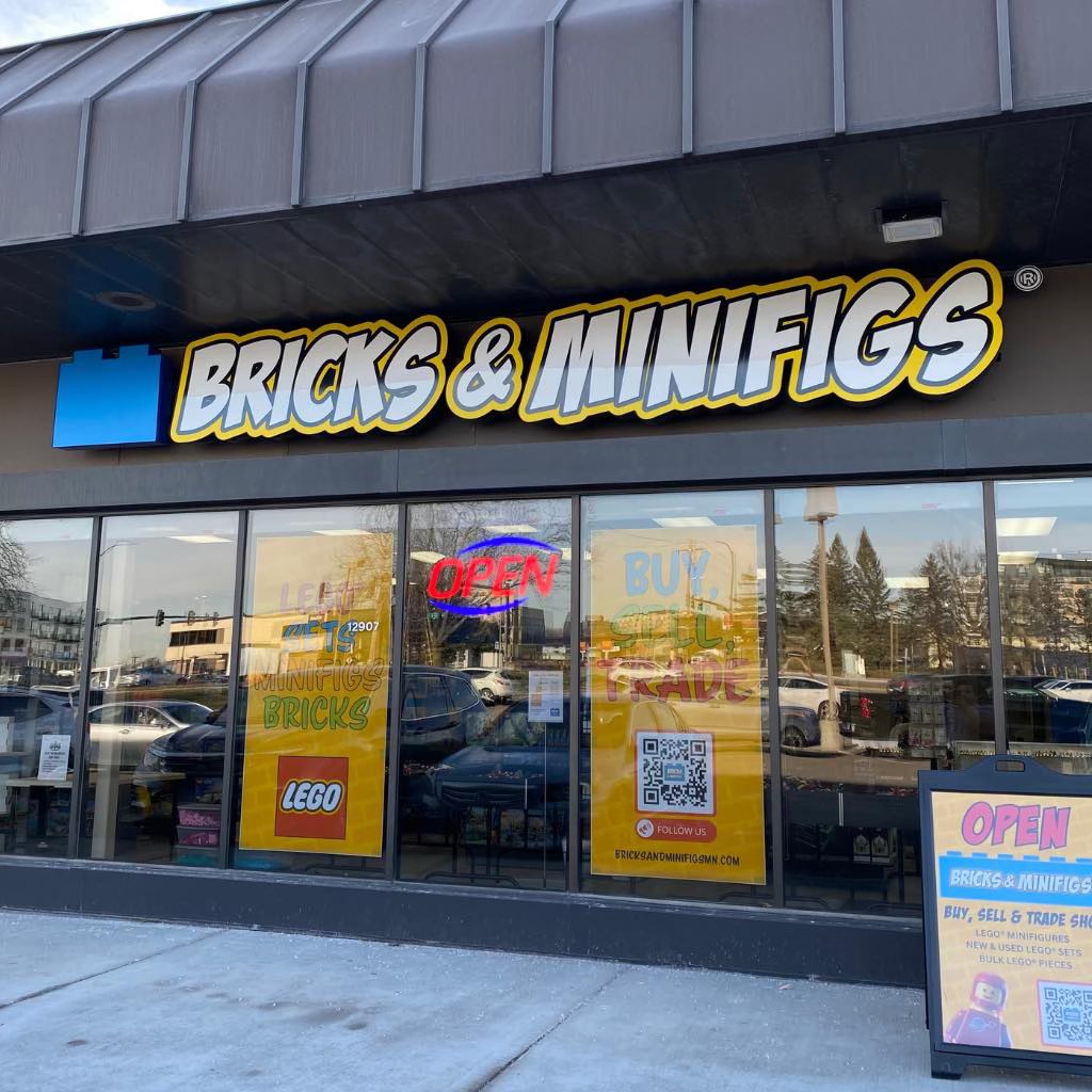 Bricks & Minifigs Minnetonka Facebook ad: Bricks & Minifigs Minnetonka