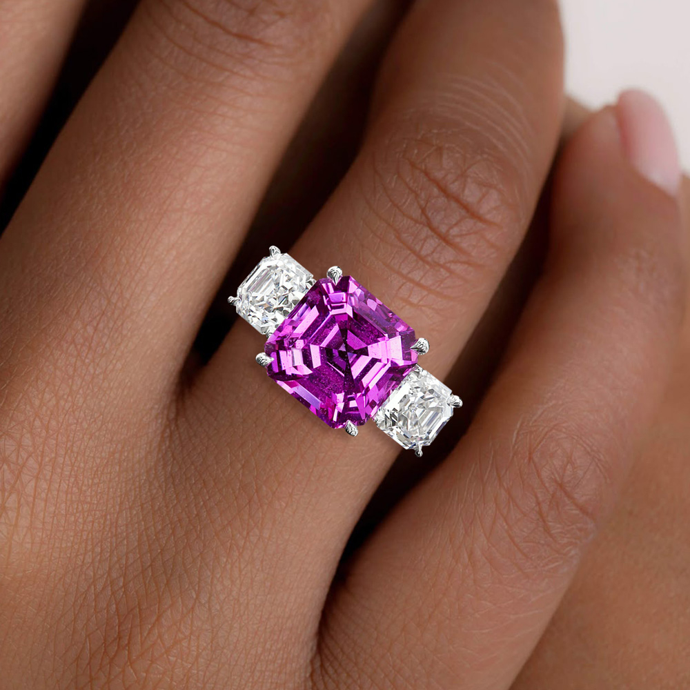 SayaBling Jewelry Facebook ad