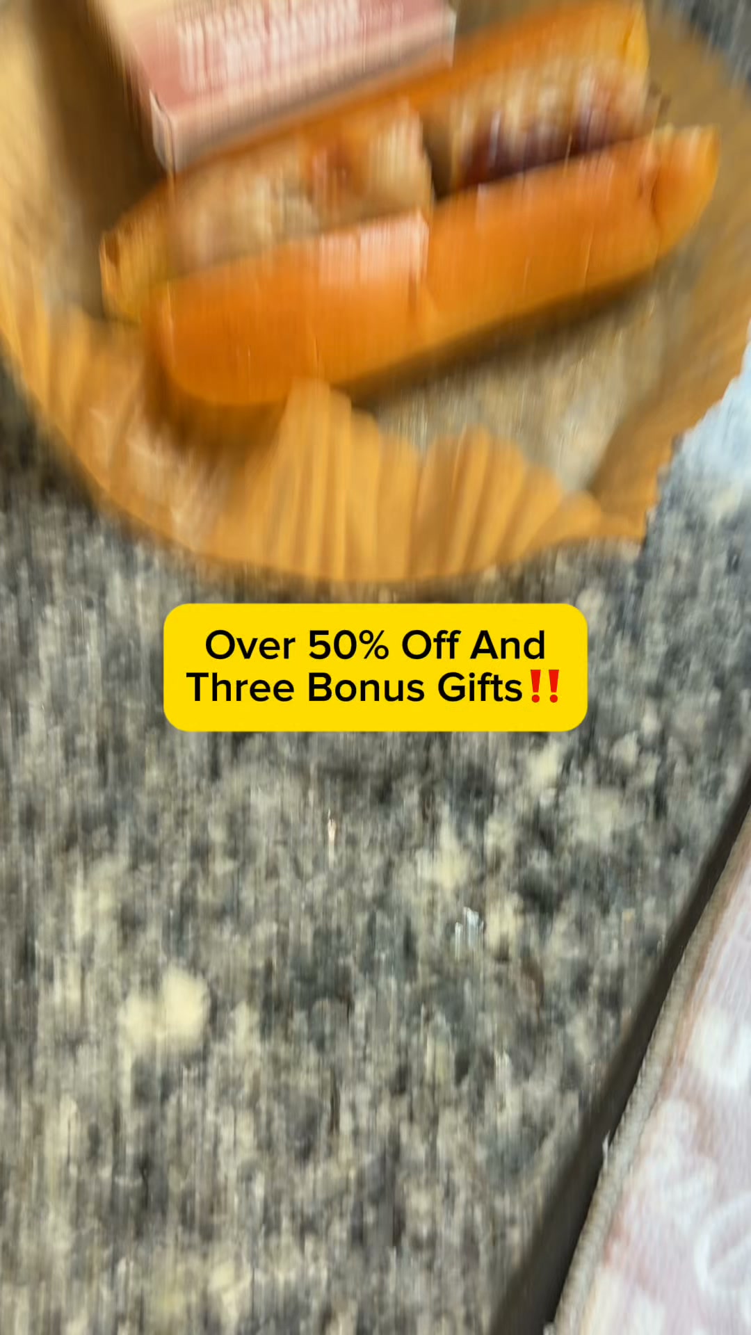 Dr. Squatch Facebook ad: 3 FREE GIFTS + 56% OFF