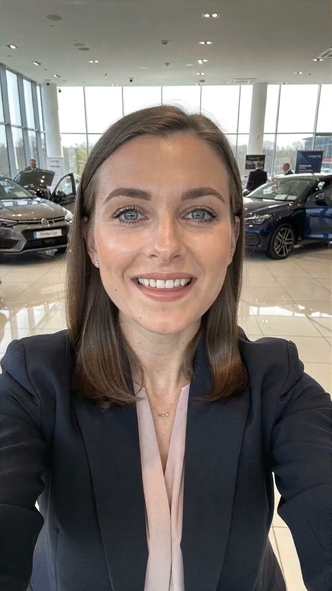 AuroraAcademia: Million Dreams of Learning Facebook ad: Explore Car Leasing Options for 2026