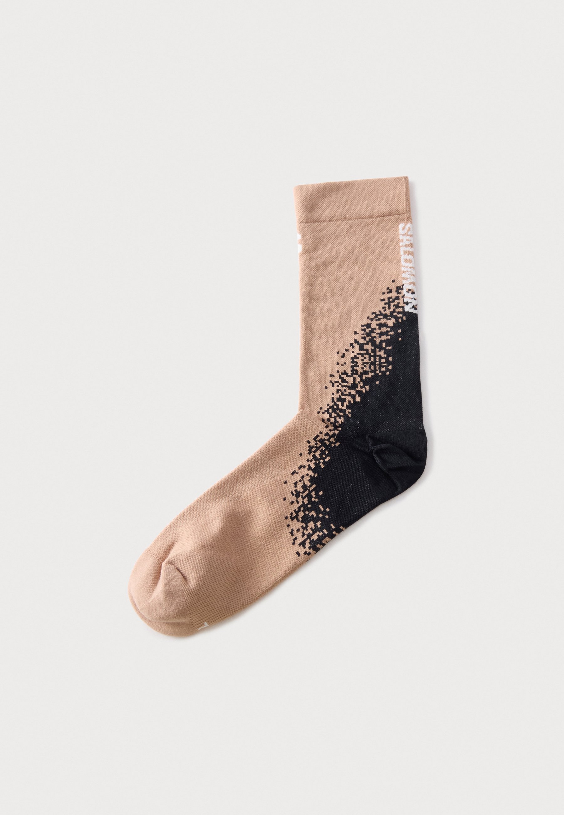 Zalando Brands Facebook ad: Gravel running