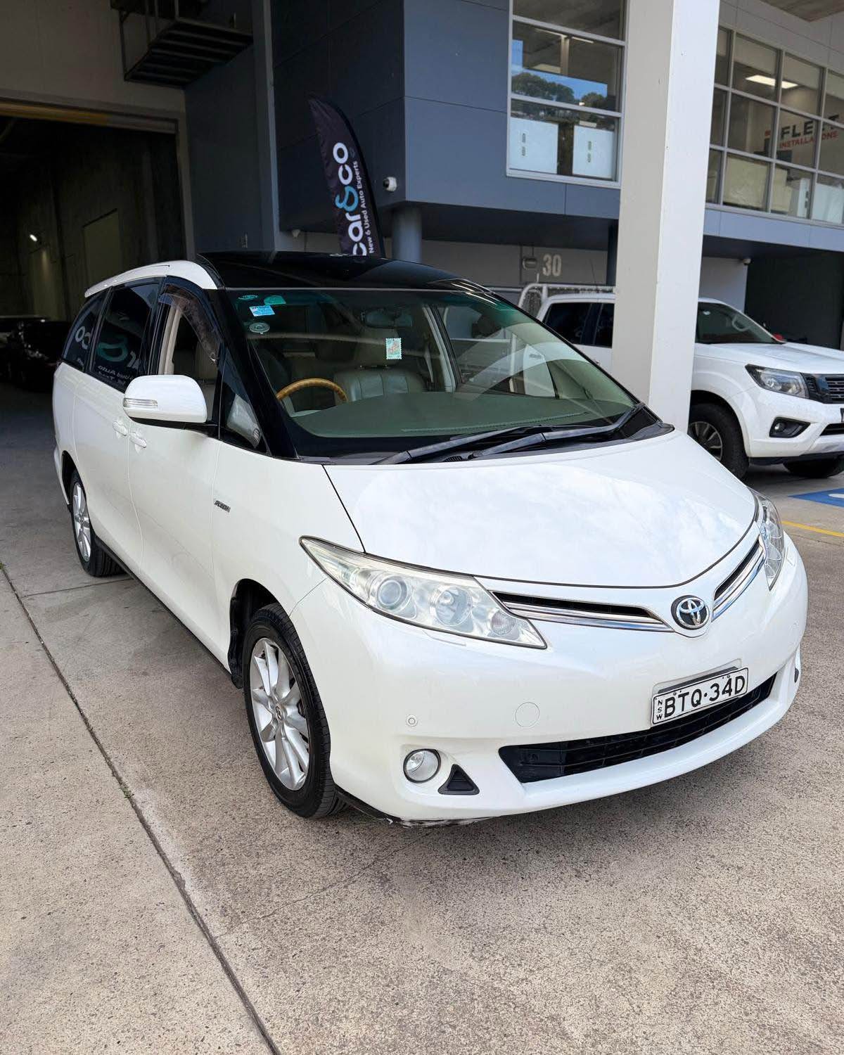 Ziko Vesco Facebook ad: 2010 Toyota Tarago