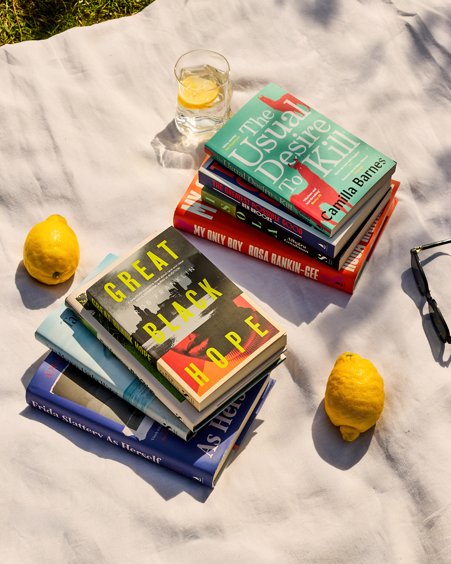 Simon & Schuster Books UK Facebook ad