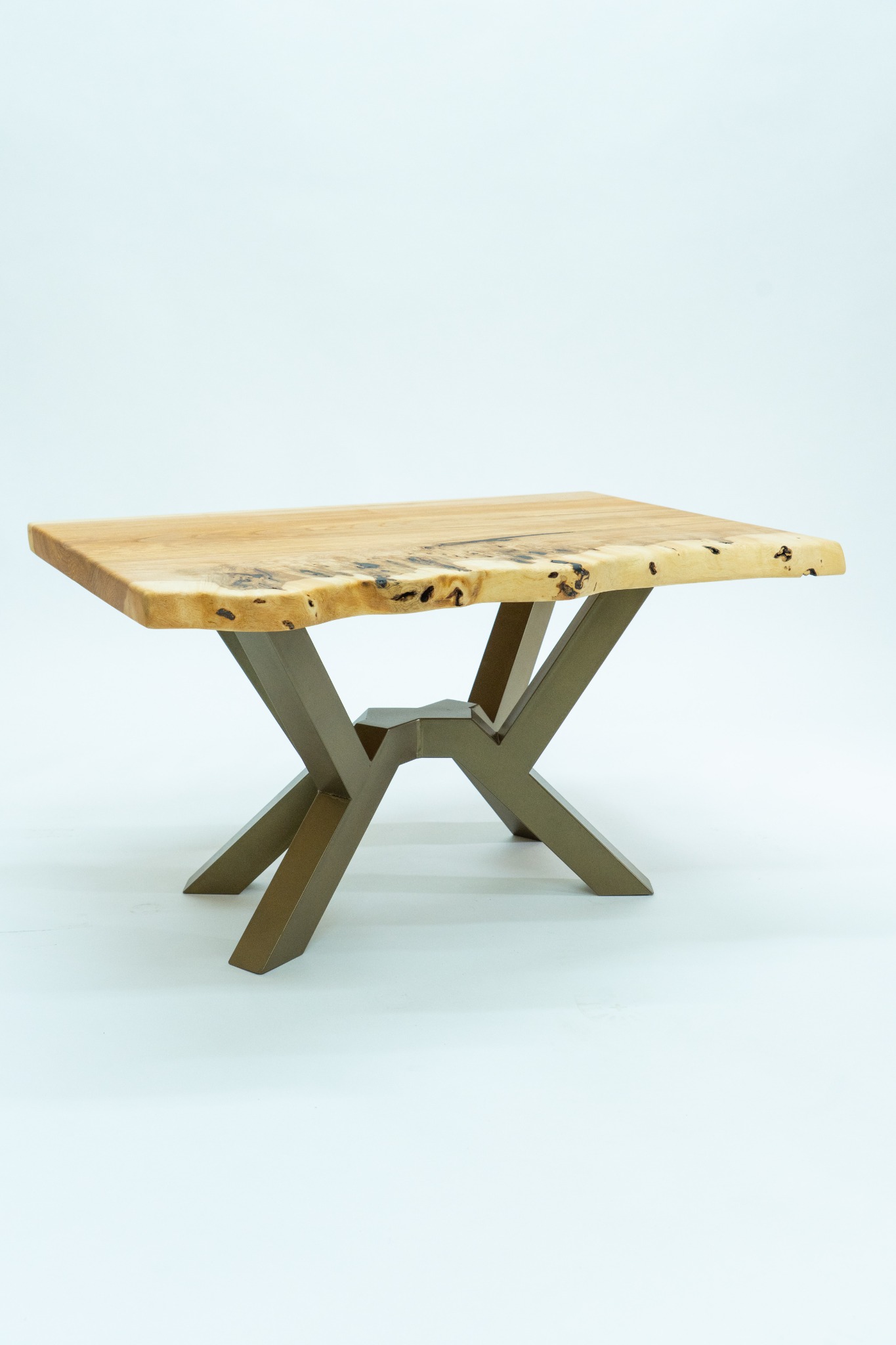 Fuscina Facebook ad: Exceptional craftsmanship meets timeless design.