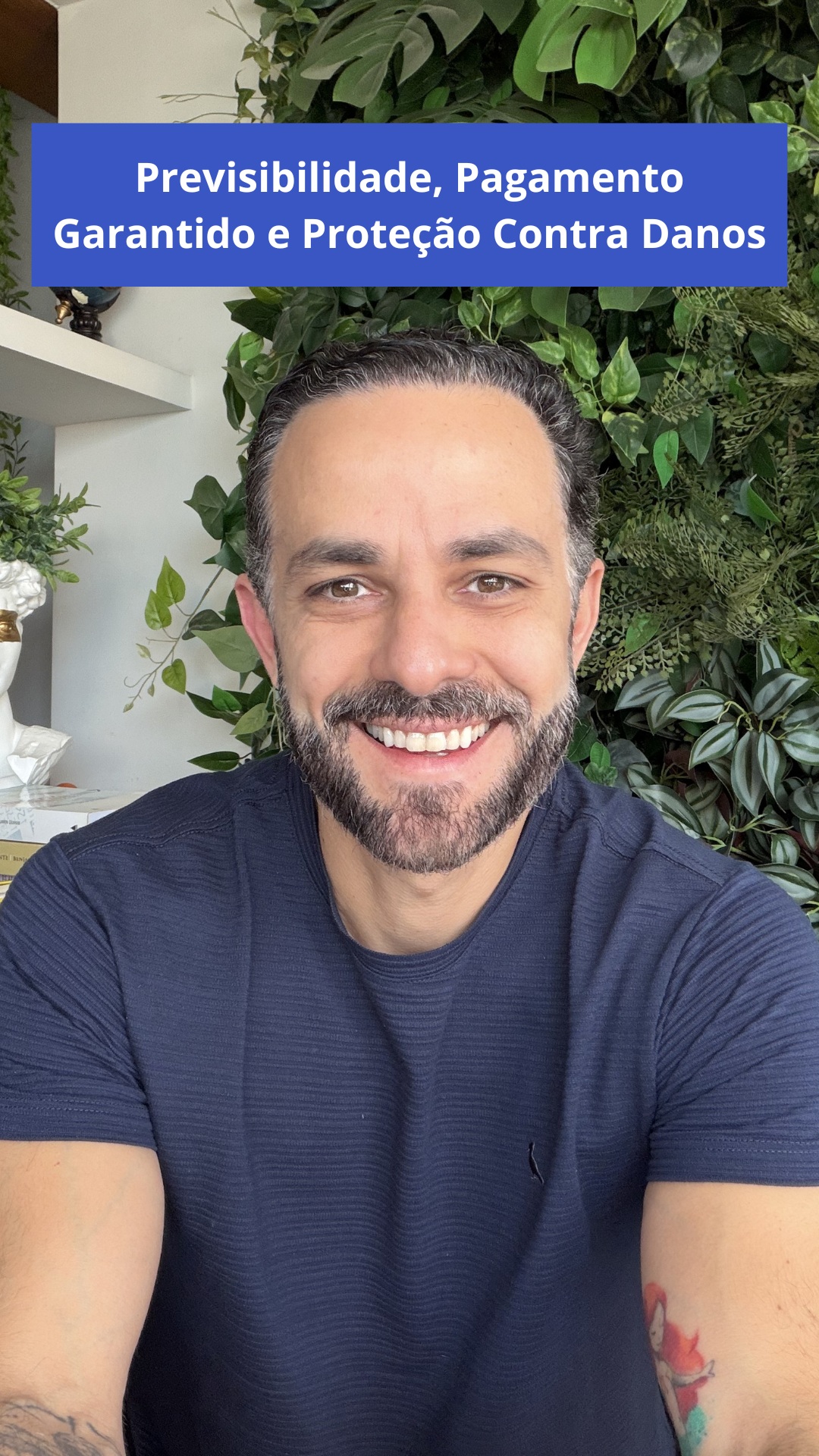 QuintoAndar Facebook ad: Quando falamos de investimentos, geralmente pensamos em…