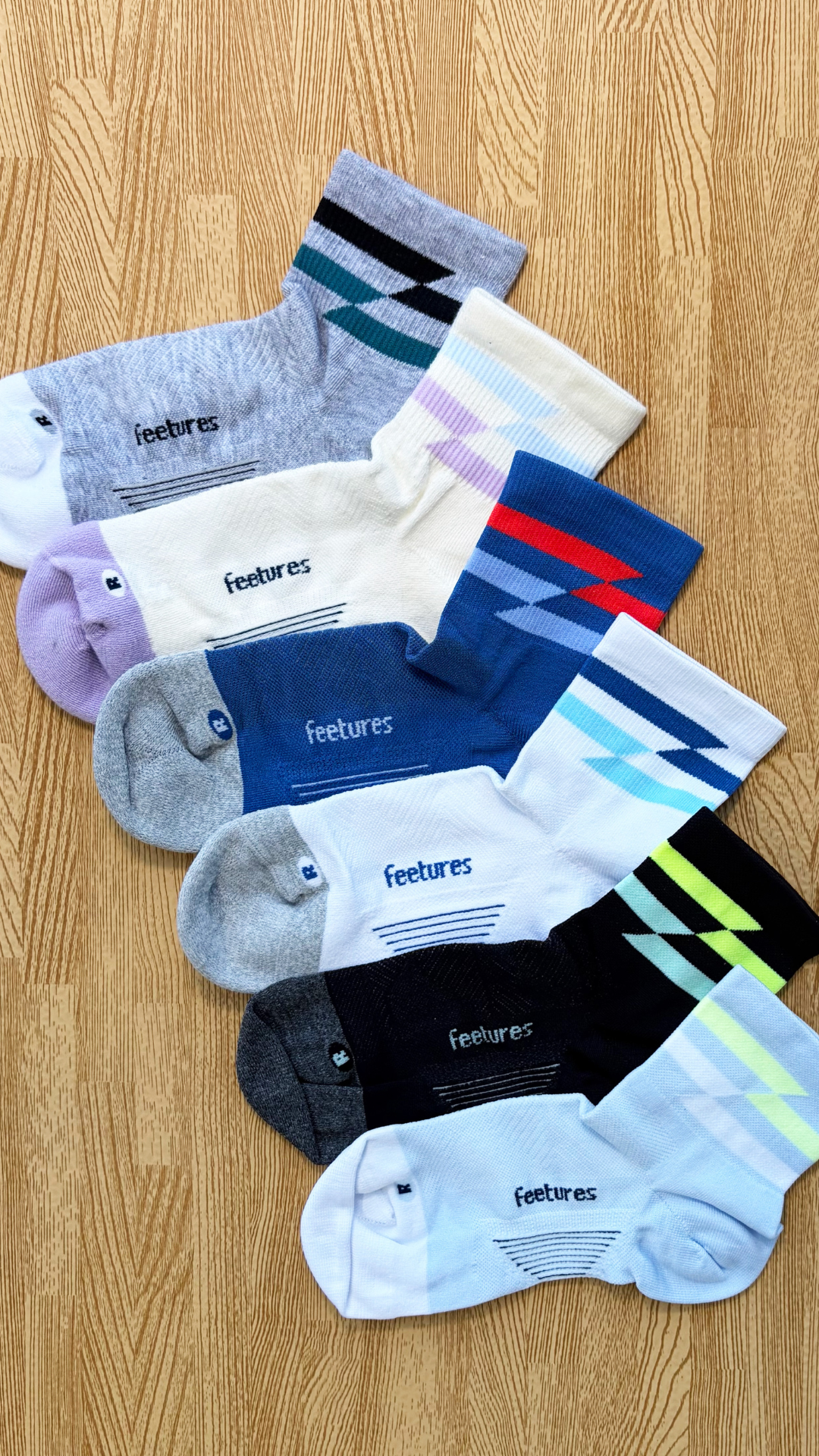 Feetures Facebook ad