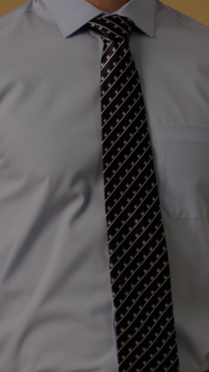 Louis Philippe Facebook ad: New-Season Formal Edit Is Here