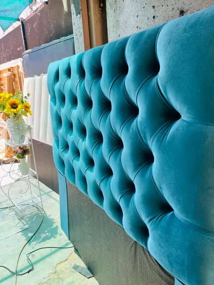 Headboard specialist Facebook ad