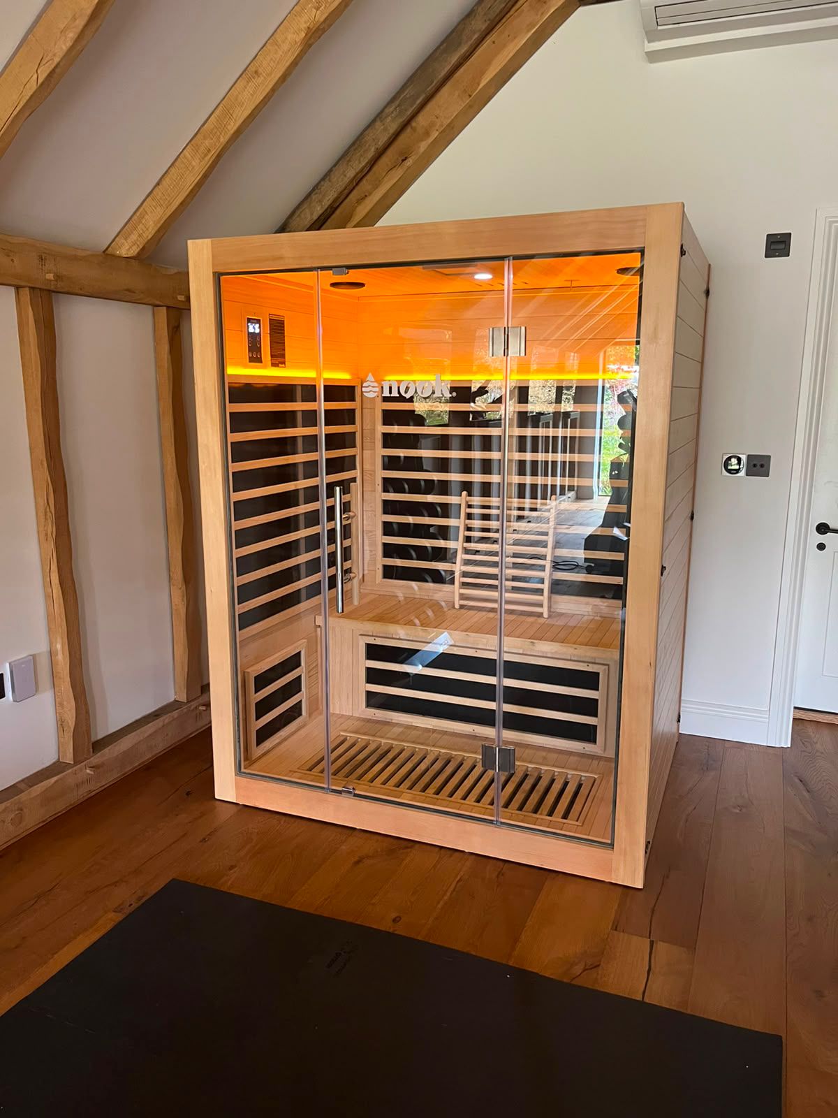 Nook Saunas - UK Facebook ad