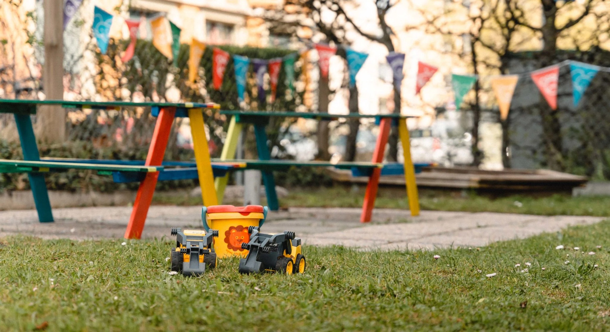 pop e poppa - kitas crèches Facebook ad: In der Quartierkita Forsthaus profitieren Kinder von…