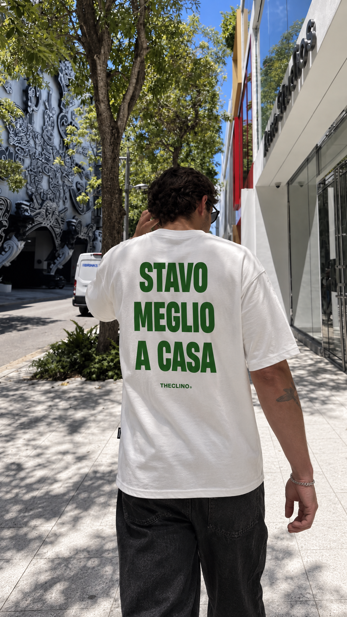 Theclino Facebook ad