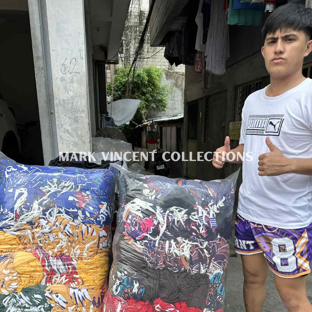 Mark Vincent Collections Facebook ad: ๐๐๐ฌ๐ค๐๐ญ๐๐๐ฅ๐ฅ ๐๐ก๐จ๐ซ๐ญ๐ฌ, ๐๐ซ๐๐ฌ๐ค๐จ ๐ฌ๐โฆ