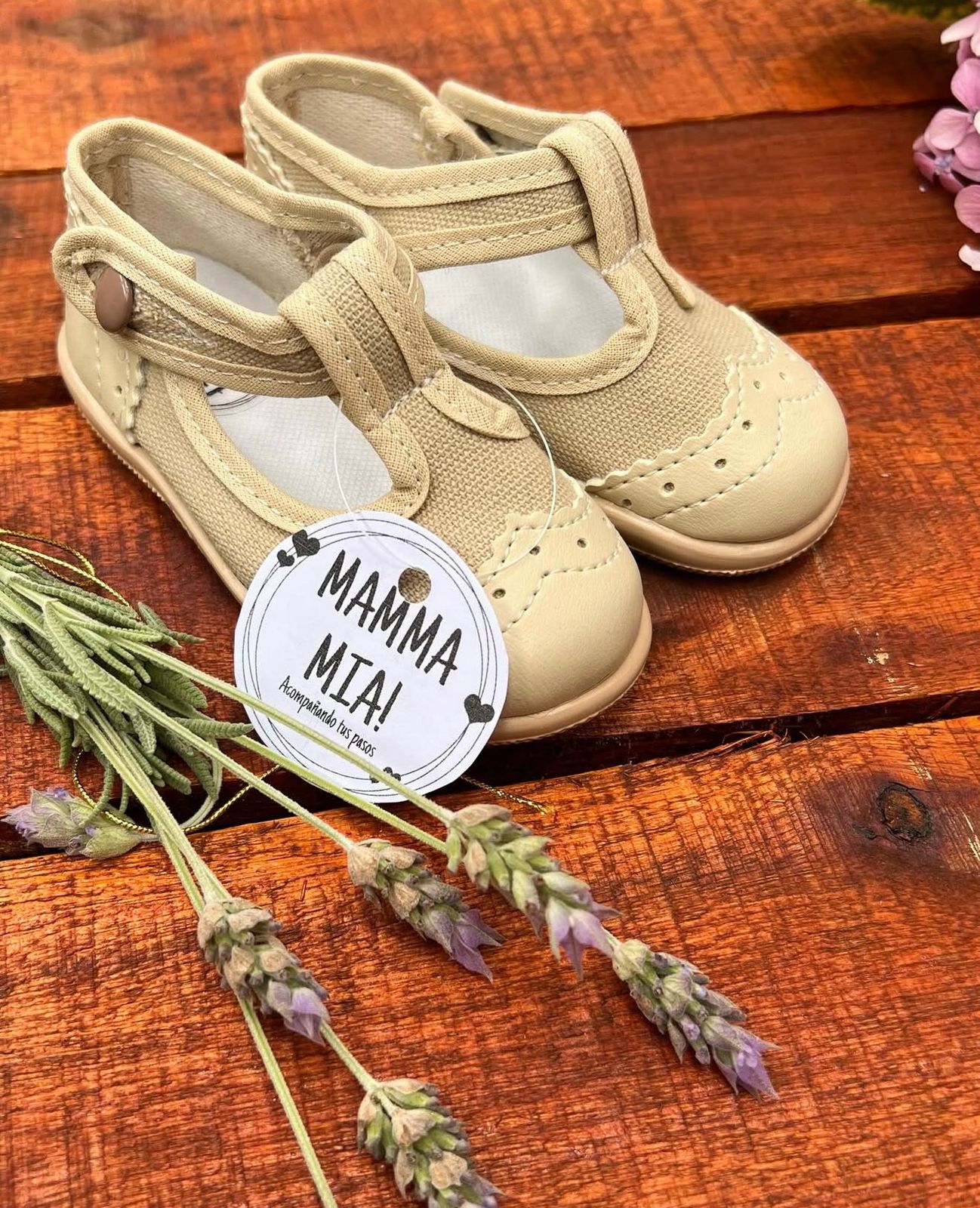 Mamma Mia - Lincoln Facebook ad: ¡Nuestras guillerminas clásicas ahora REBAJADAS!