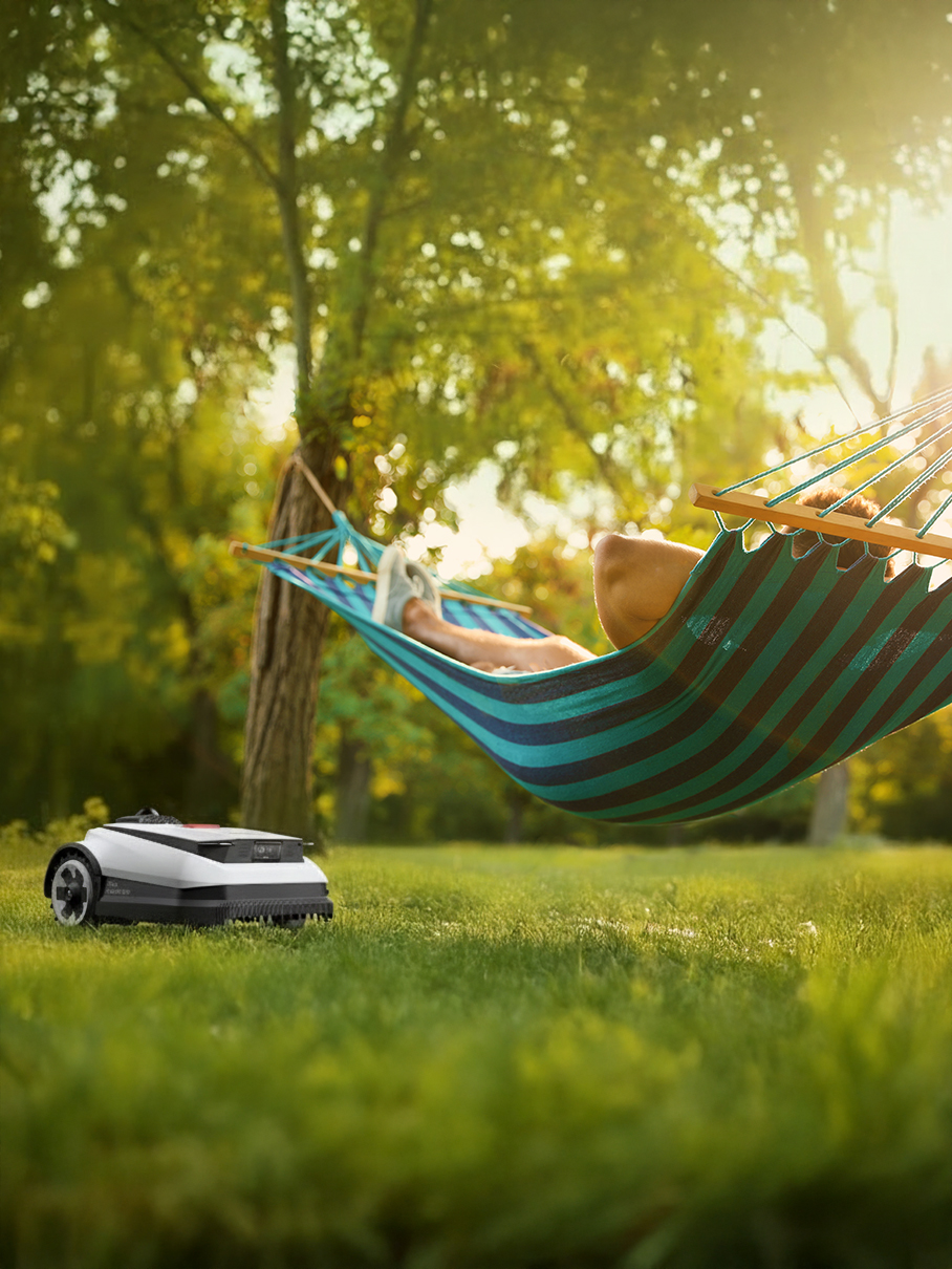 ECOVACS ROBOTICS Facebook ad