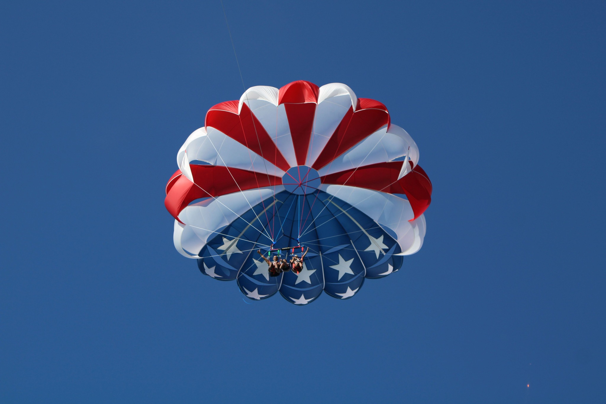 Chute Em Up Parasail Clearwater Facebook ad: Parasail with the Best in Clearwater Beach!