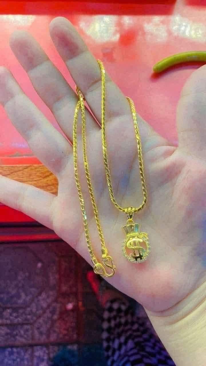 ស្រីណែត Online Shop 168 Facebook ad: គ្រឿងអលង្ការ បញ្ចុះតម្លៃរហូតដល់ 50%