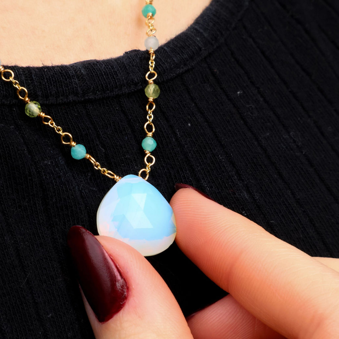 Crystal Happenings Facebook ad: Beautiful objects. Meaningful spaces.