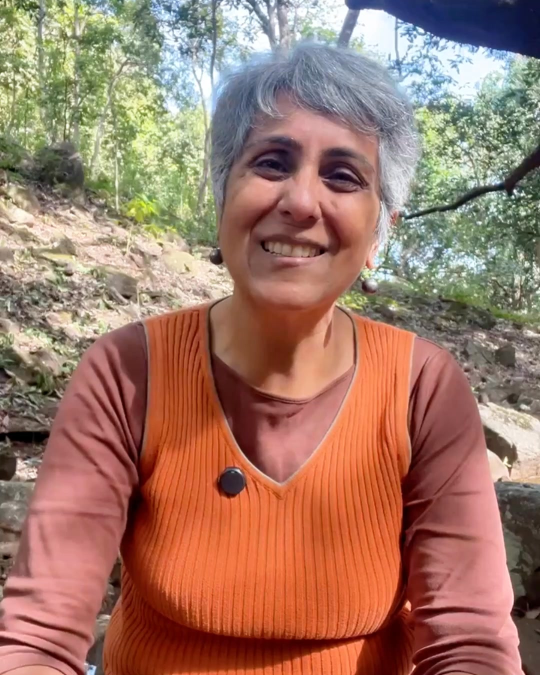 Holistic Health with Nandini Facebook ad: Join the Medicine-free Living Masterclass