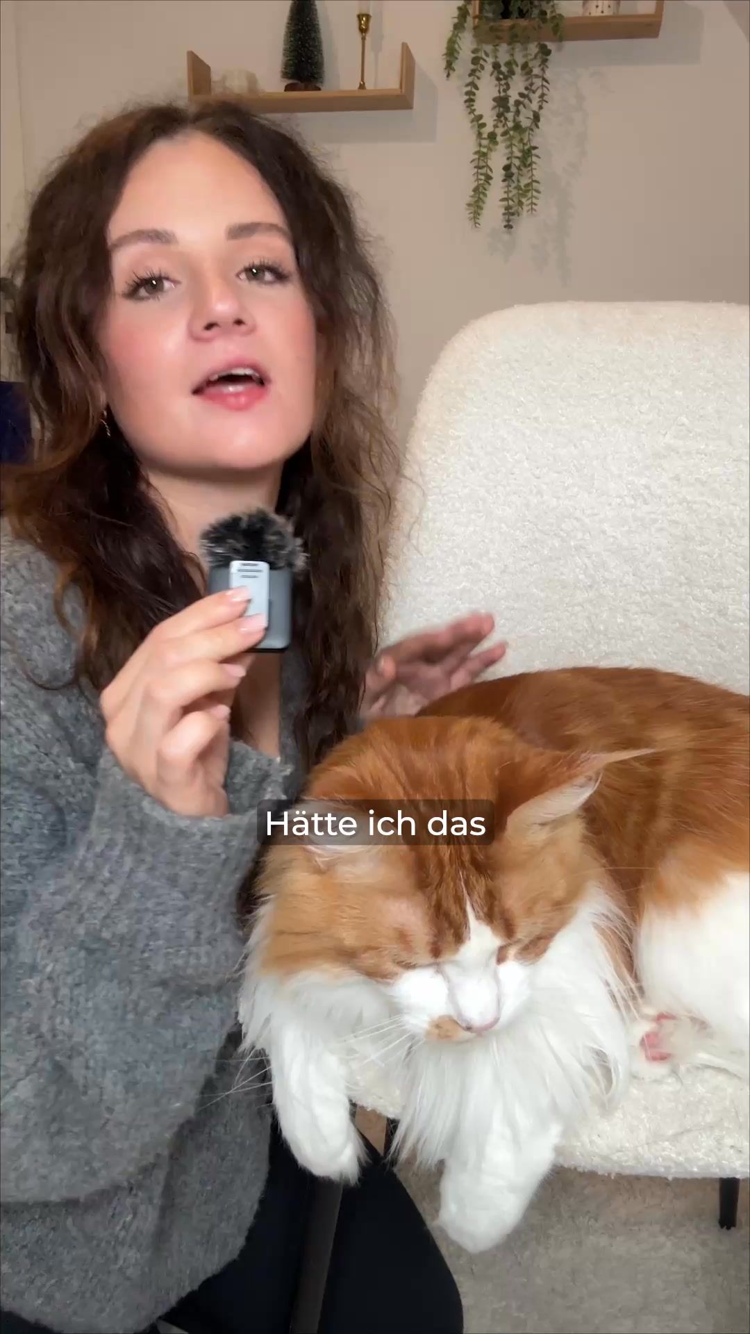 AGILA Haustierversicherung Facebook ad: Notfall beim Tierarzt? Das kann teuer werden! Aber mit…