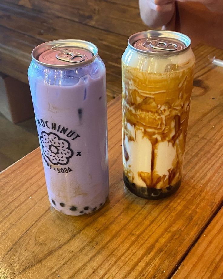 Chai nhựa PET đựng trà sữa, chai đựng nước ép trái cây Facebook ad: 𝐕𝐢̀ 𝐬𝐚𝐨 𝐭𝐫𝐞̂𝐧 𝐭𝐫𝐨̛̀𝐢 𝐥𝐚̂́𝐩 𝐥𝐚́𝐧𝐡