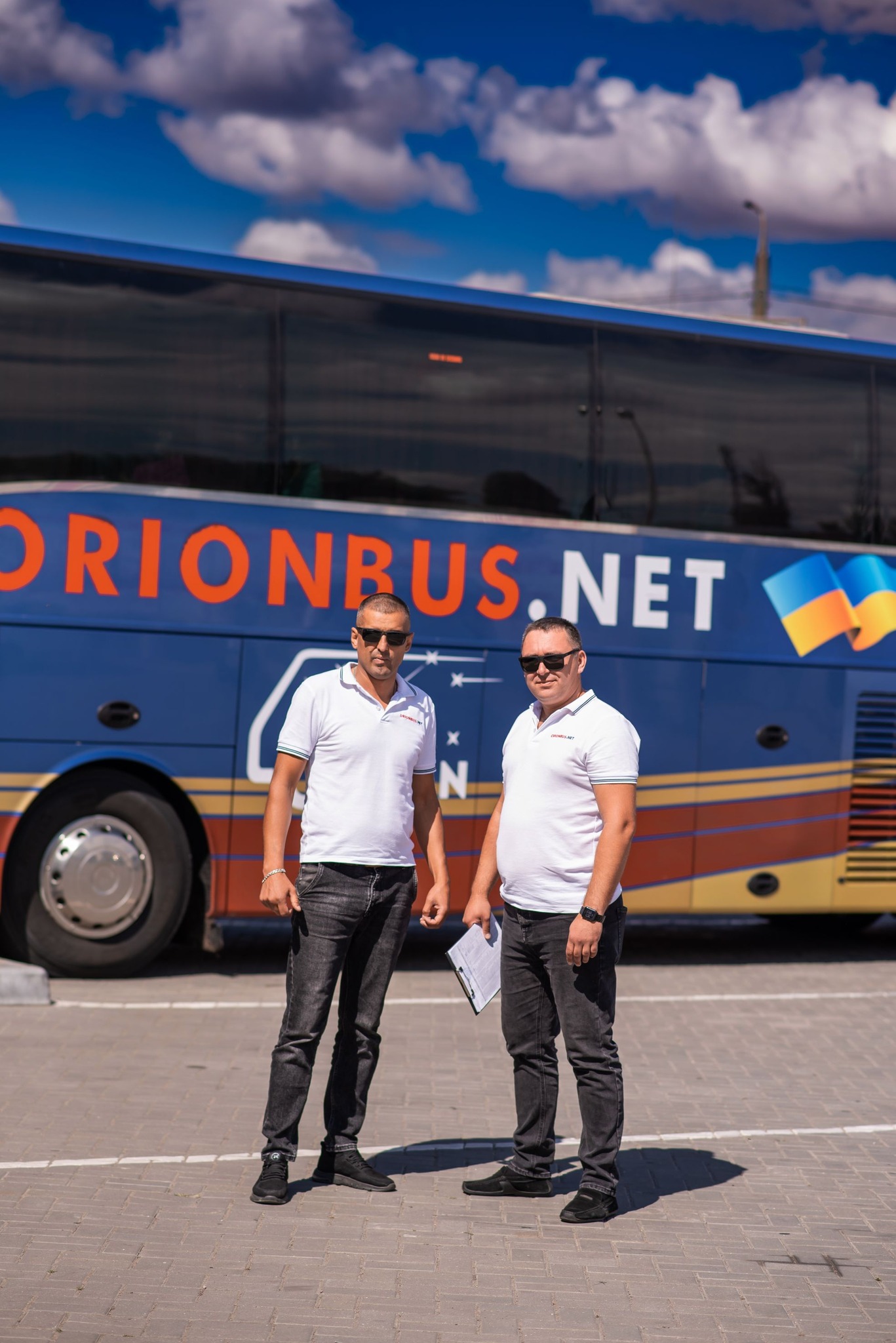ORIONBUS.net - автобусні перевезення Facebook ad: Головна - Orionbus