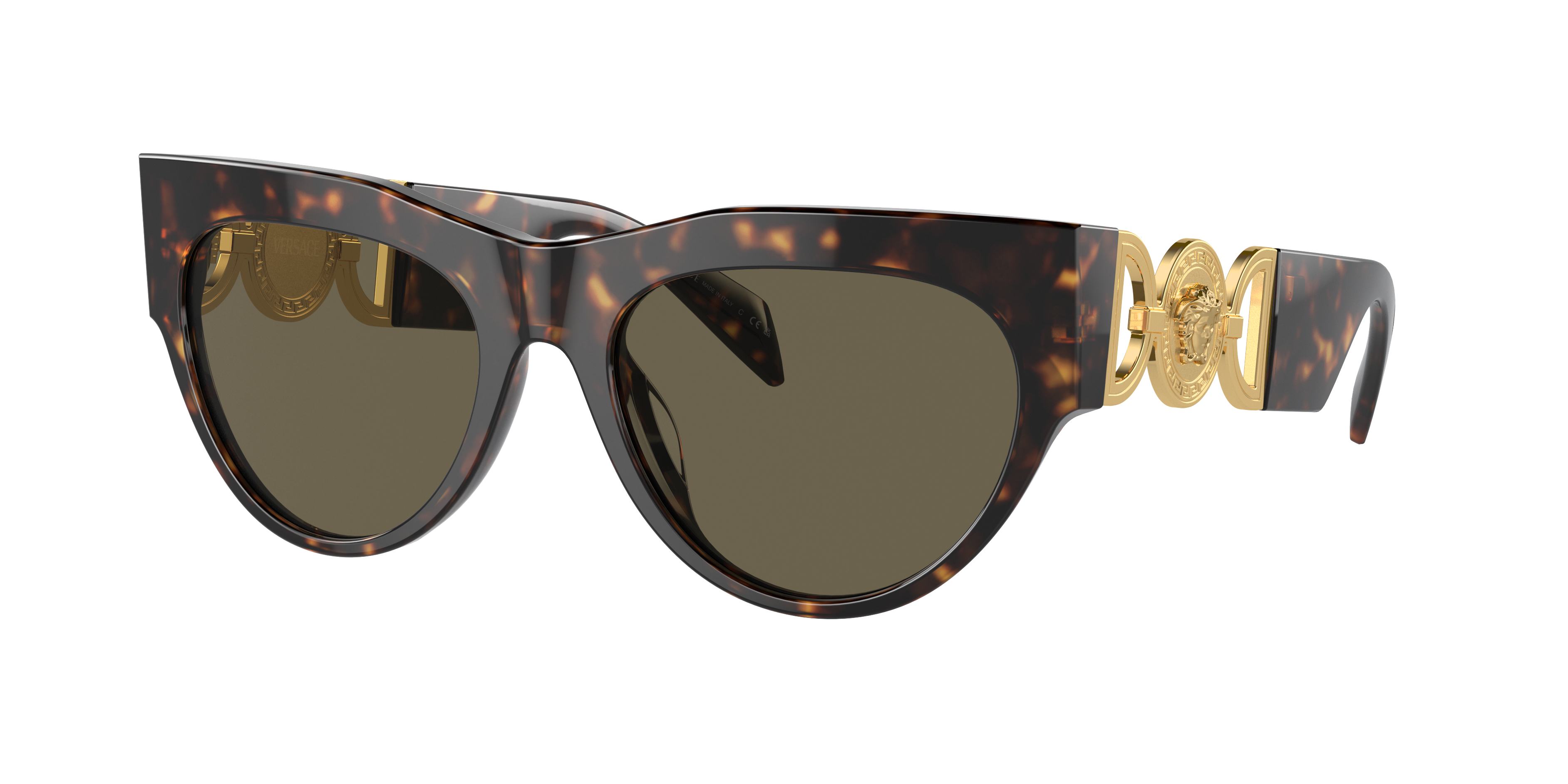 Sunglass Hut Facebook ad