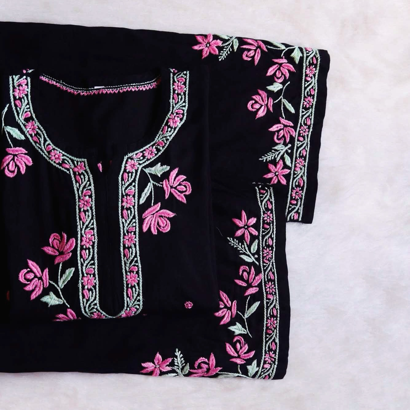 Noor Chikankari Facebook ad