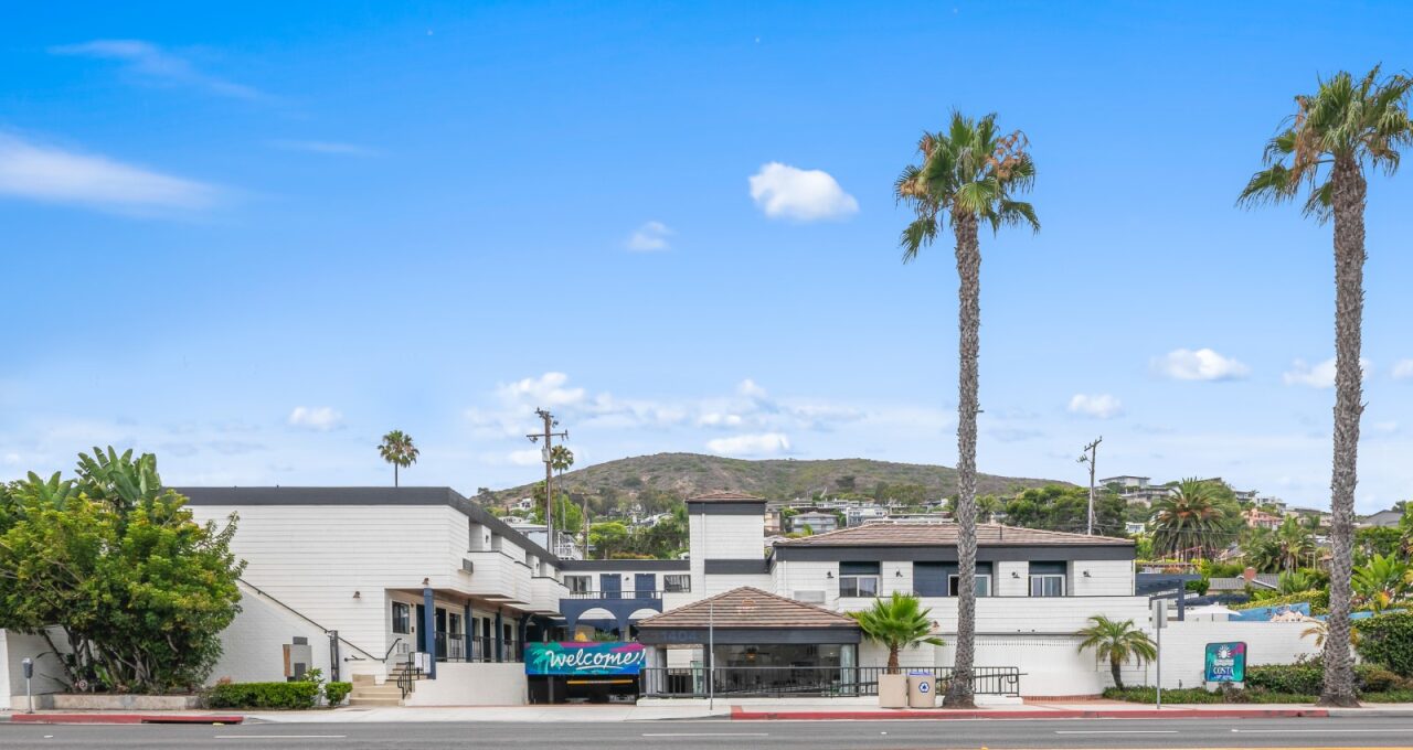 Costa Art Hotel Laguna Beach Facebook ad: Planning a Laguna Beach trip?