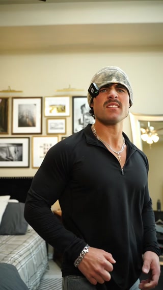 colemunozfitness Facebook ad: My favorite apparel brand