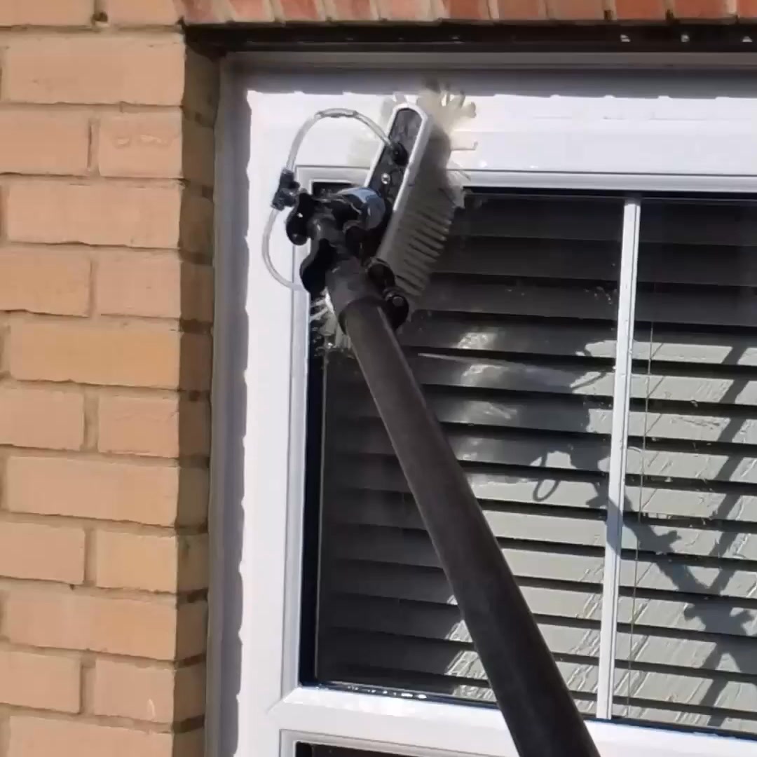 Potters Window Cleaning Facebook ad from Apr 24, 2026