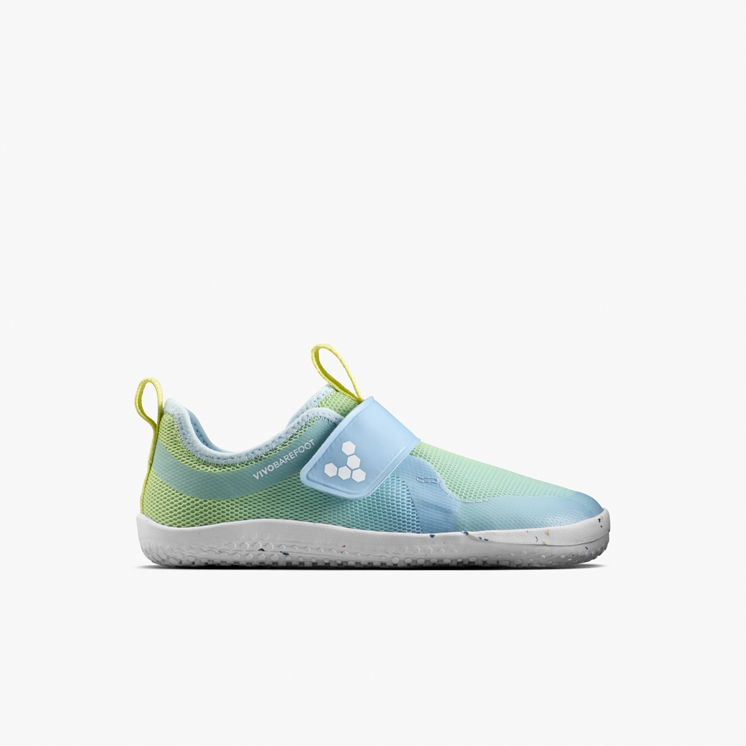 Vivobarefoot Facebook ad