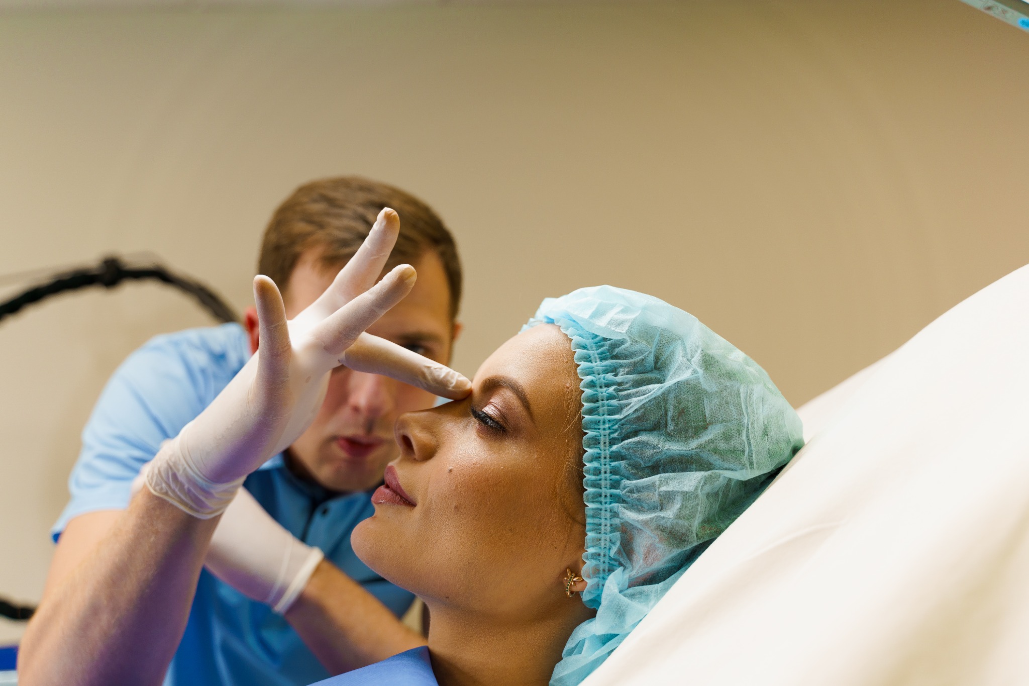 Ward Institute: Plastic Surgery, Aesthetics, & Wellness Facebook ad