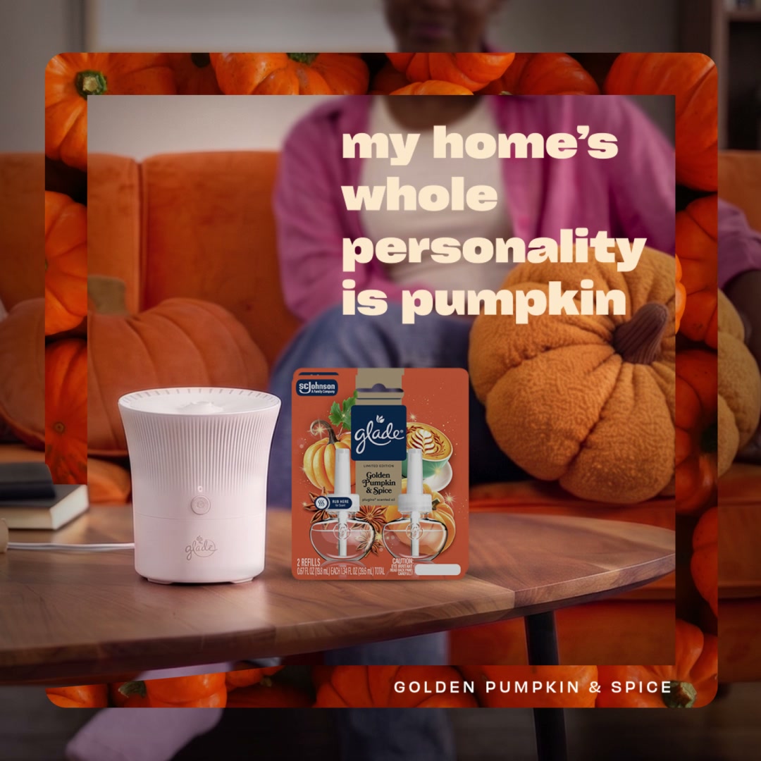 Glade Facebook ad: Glade Golden Pumpkin & Spice