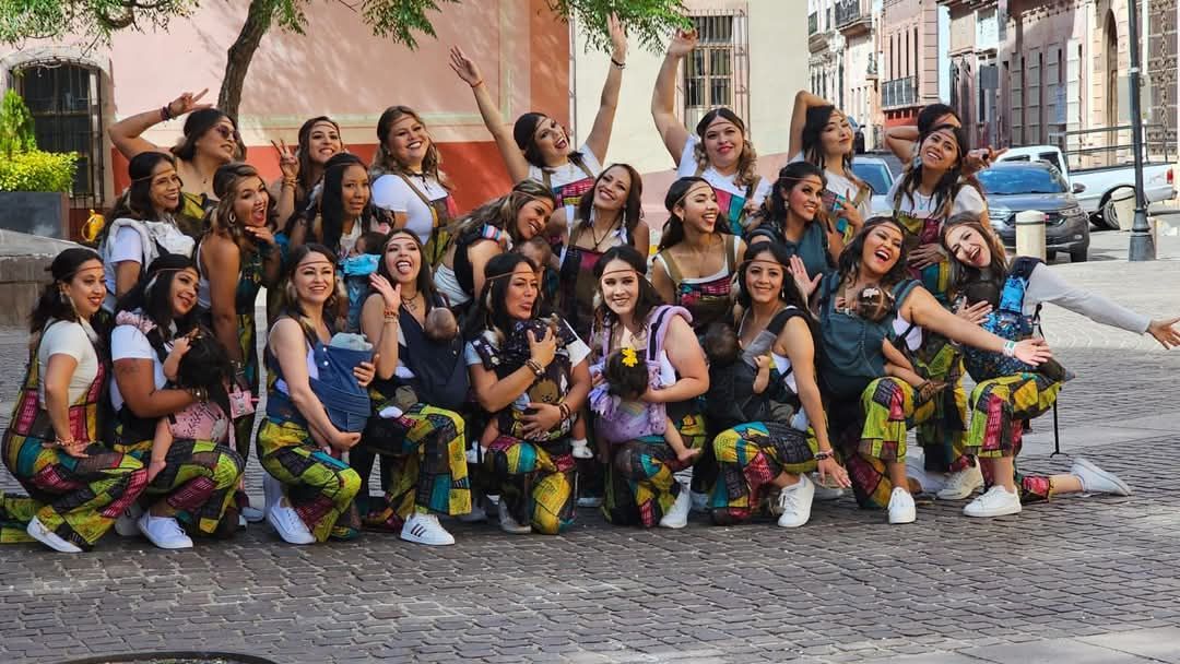 DanzApego Zacatecas Facebook ad: Danza con bebé, porteo ergonómico, crianza con apego…