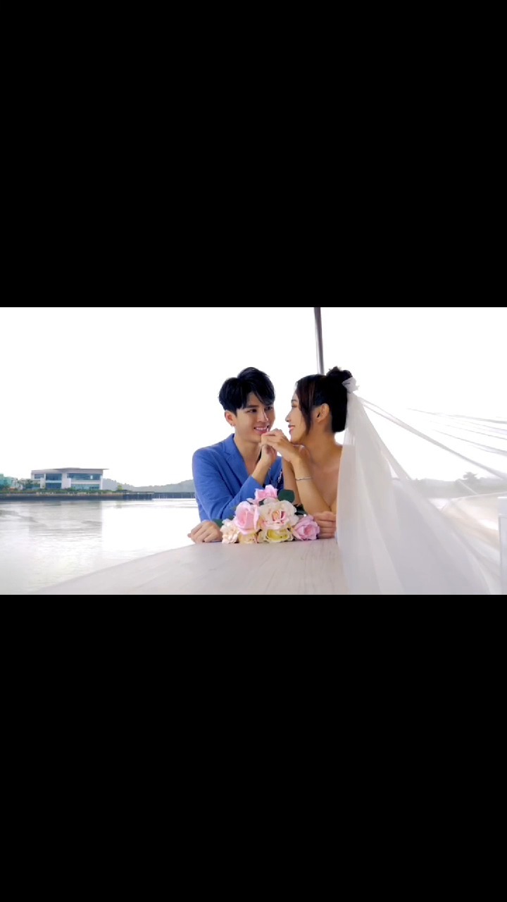 Fraser Place Puteri Harbour, Johor Bahru Facebook ad: Say I Do in Style at Fraser Place…