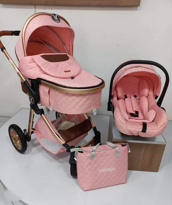 Baby Shower Facebook ad: NUEVO COCHE MOISES 4 EN 1 CON PORTABEBE
