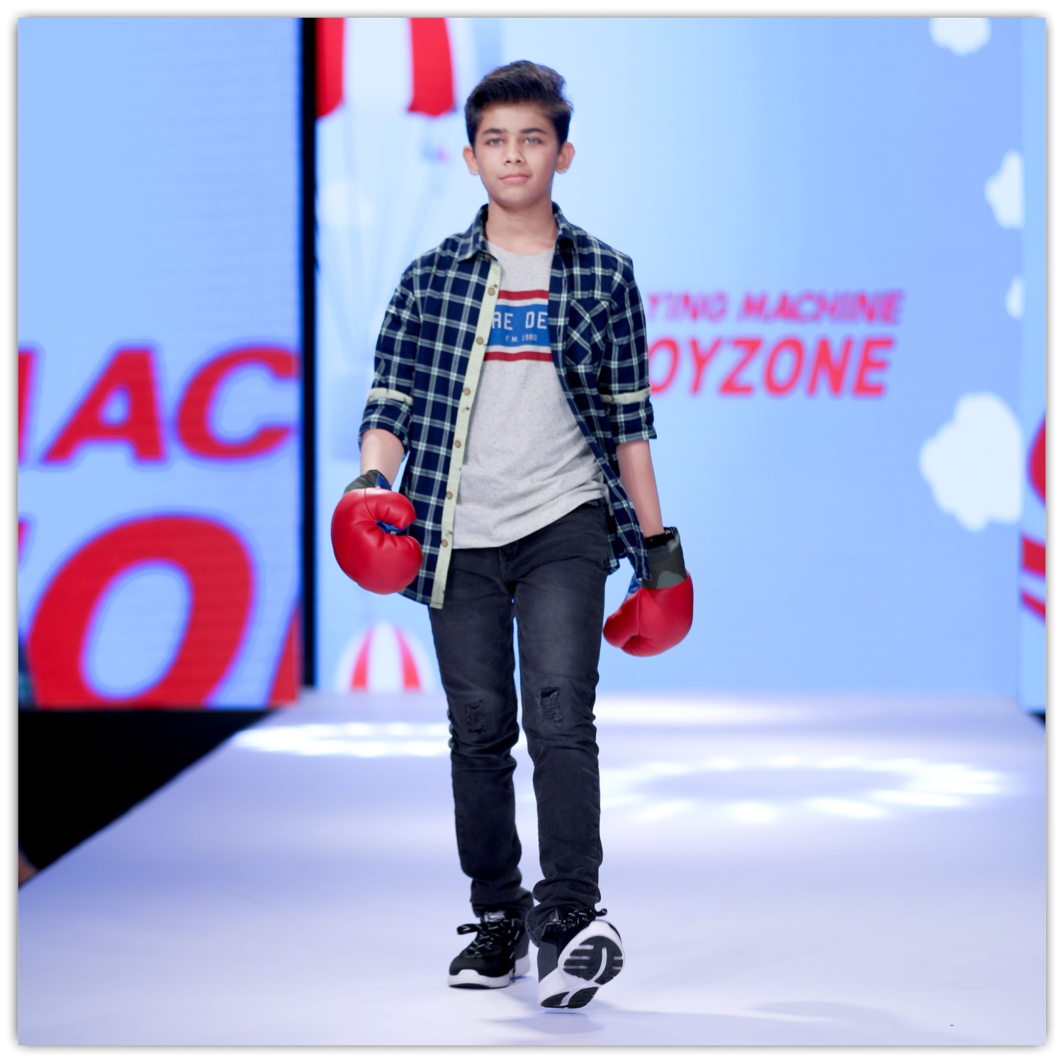 Junior's Fashion Week Facebook ad