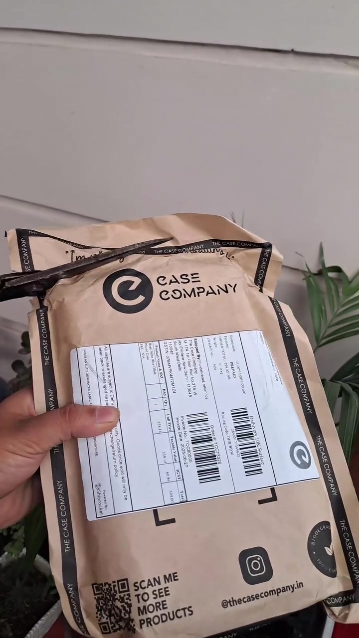 The Case Company Facebook ad: Buy 3 Cases Pay for 2 Only - No Code Needed