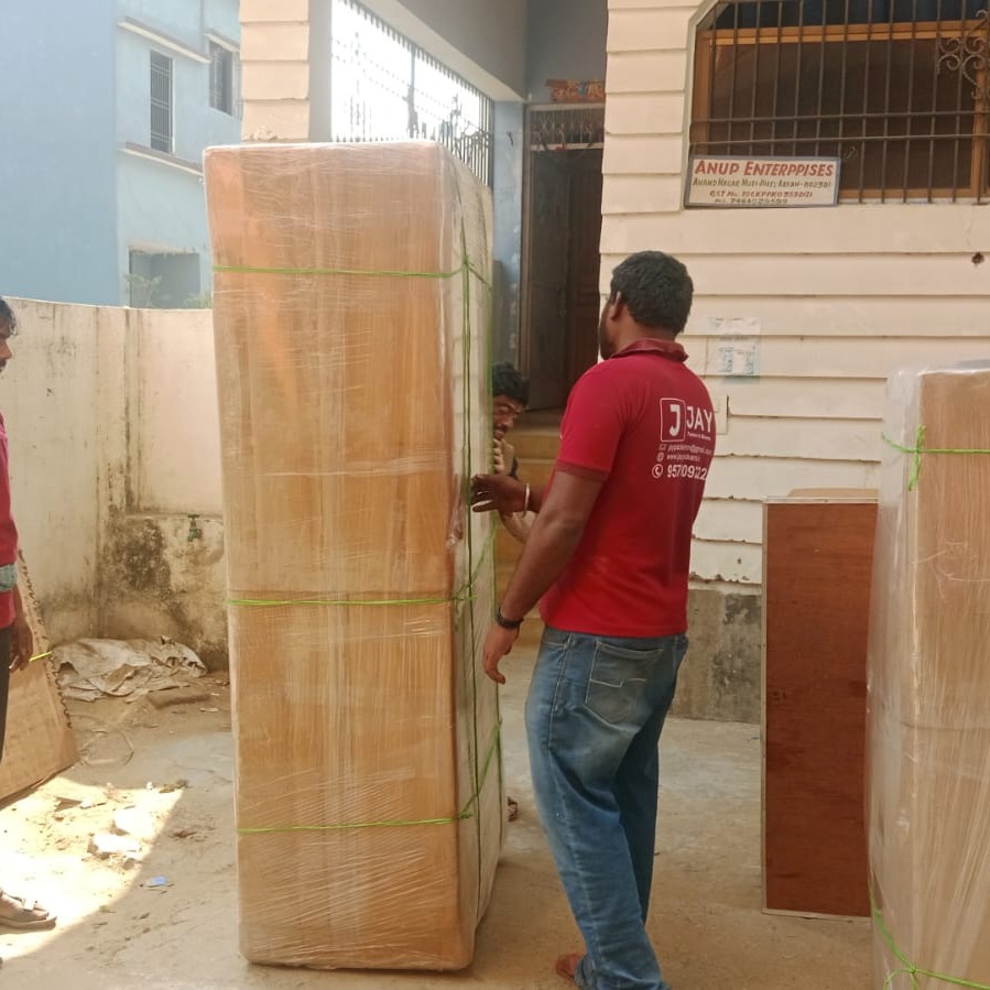 Jay Packers and Movers Facebook ad: Jay Packers and Movers - Best Packers and Movers in India